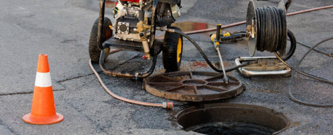 is sewer jetting a good fit for older homes?